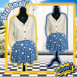 NWT: Unique Vintage - Chambray & Daisy Print Briella Flare Skirt (SIZE SMALL)